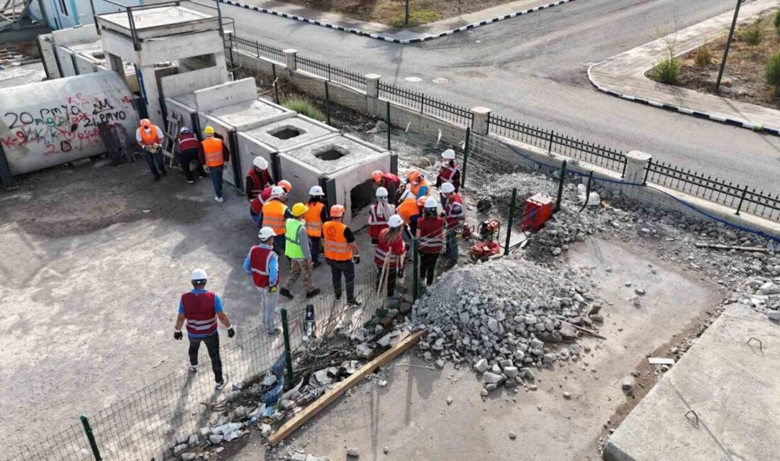 Kahramanmaraş’ta Gönüllü Öğretmenlere Arama Kurtarma Eğitimi Verildi Kahramanmaraş'ın Türkoğlu ilçesinde gönüllü öğretmen ve Milli Eğitim personeline 5
