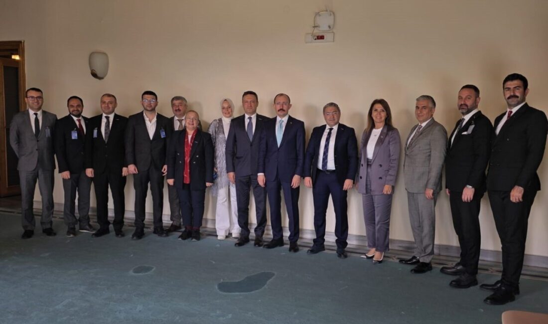 Ankara’da Samsun’un Yatırım Potansiyelini Artırmak İçin Verimli Görüşmeler Gerçekleştirildi Orta Karadeniz Kalkınma Ajansı ve SAMSİAD, Ankara'da önemli görüşmeler gerçekleştirdi.