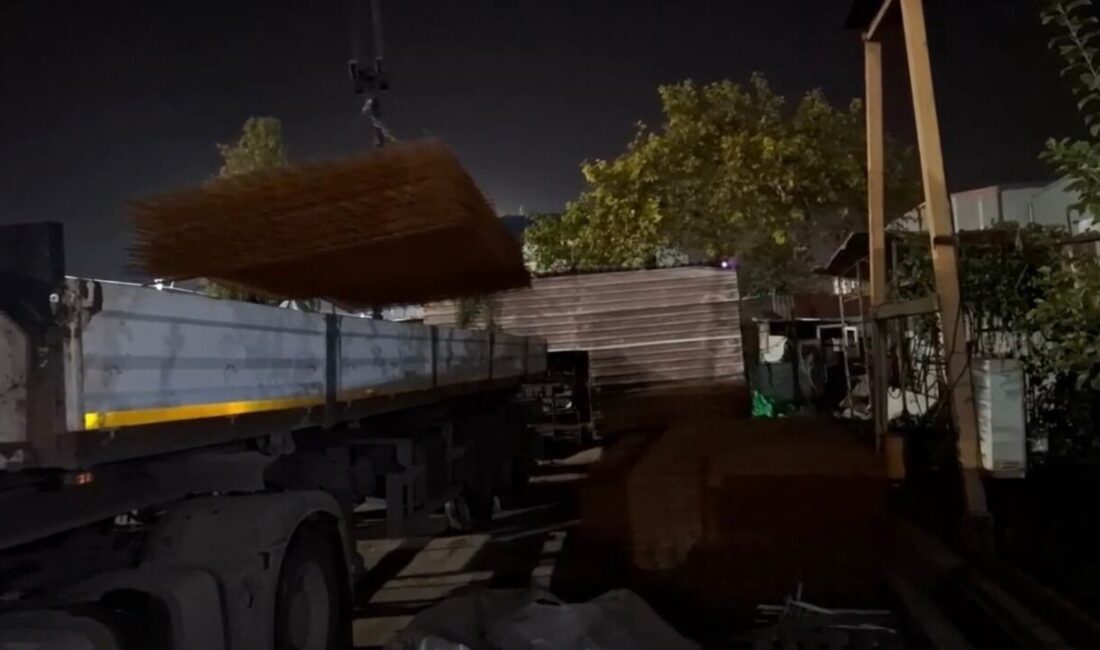 Osmaniye'de Organize Sanayi Bölgesi'nden 18 ton hasır çeliği çalan E.Ö.