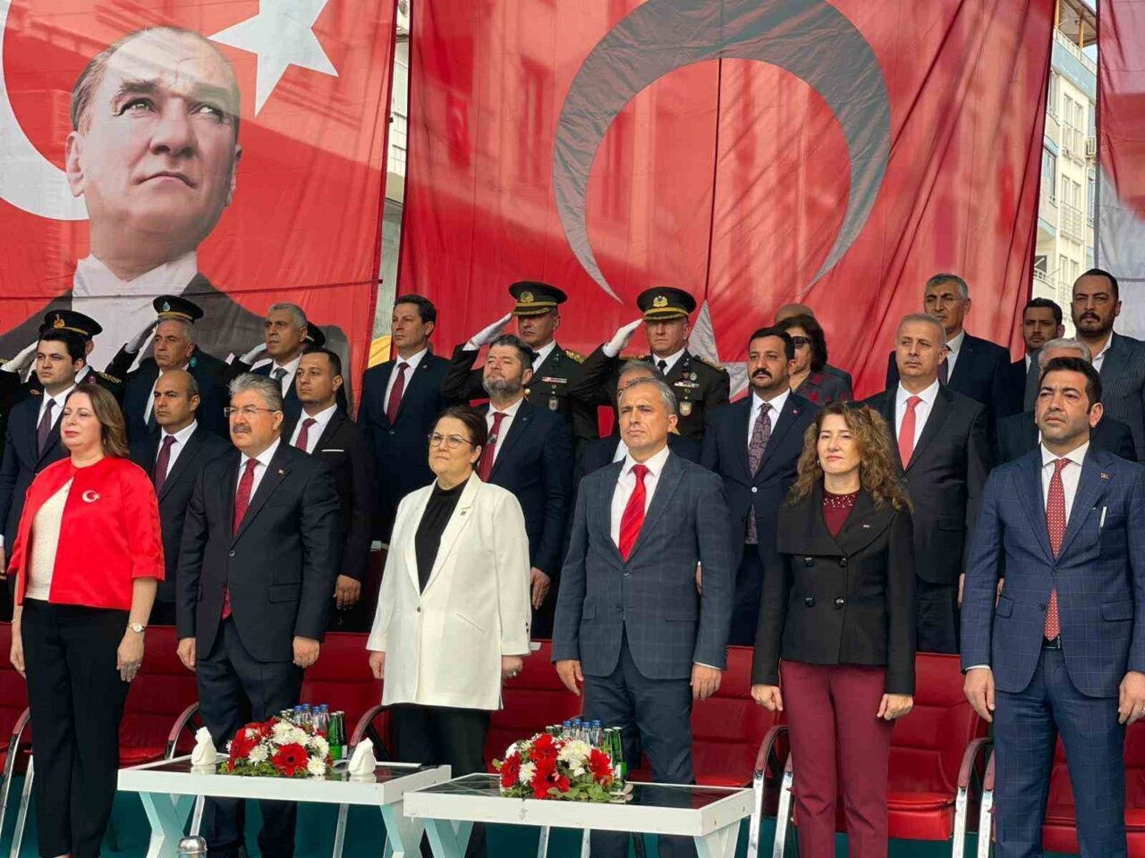 Osmaniye, 29 Ekim Cumhuriyet Bayramı'nın 102. yılını coşkuyla kutladı. Vali