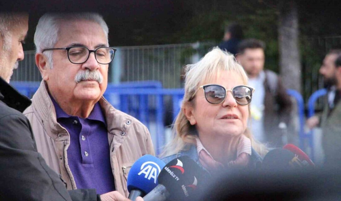 Bolu’da Grand Kartal Otel Yangınında Yakınlarını Kaybeden Aile, 32 Sanığın Olası Kastla Yargılanmasını Talep Etti Bolu'da Grand Kartal Otel yangınında 78 kişi hayatını kaybetti. Oğul