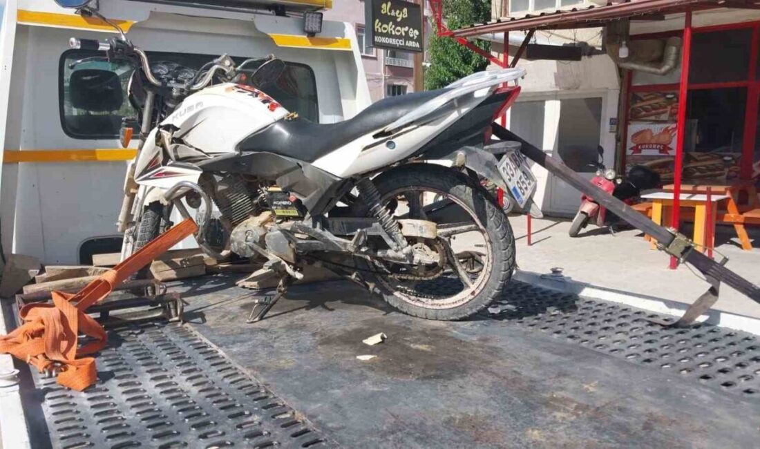 Mersin’in Mut ilçesinde, Karşıyaka Mahallesi'nde meydana gelen trafik kazasında, Ş.Y.