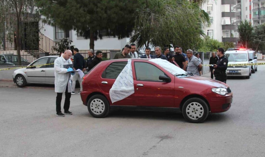 Adana’da otomobilinde bulunan kişinin cesedinde darp izleri tespit edildi, cinayet soruşturması başlatıldı. Adana'nın Toros Mahallesi'nde, 54 yaşındaki İlyas Ünalan'ın aracında ölü bulunmasının