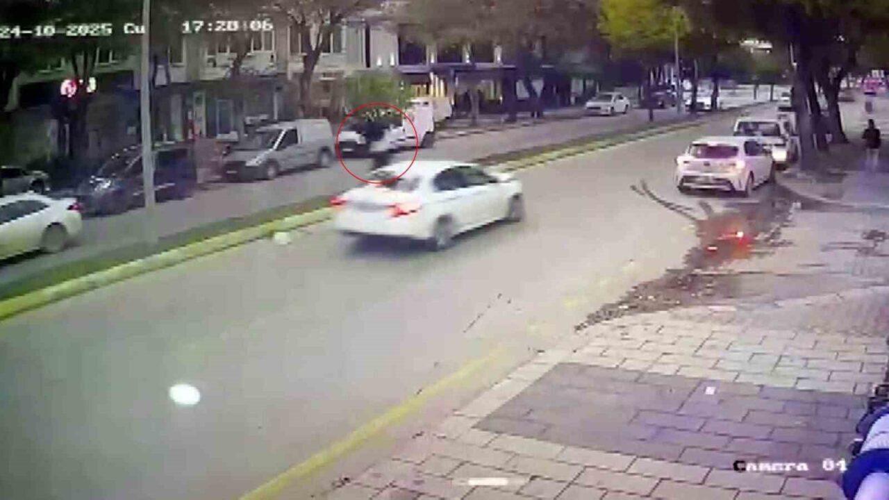 Adapazarı'nda 71 yaşındaki N.D. yaya geçidinden karşıya geçmek isterken S.Y.