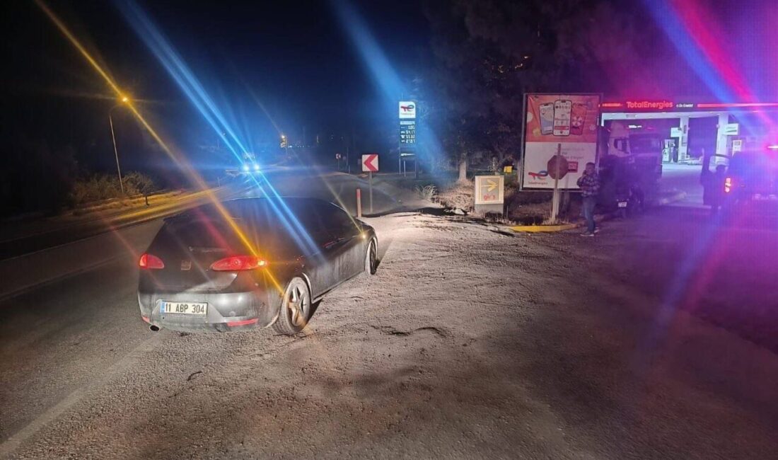 Bilecik’teki trafik kazasında otomobil ve motosiklet çarpıştı. E.K. yönetimindeki otomobil,