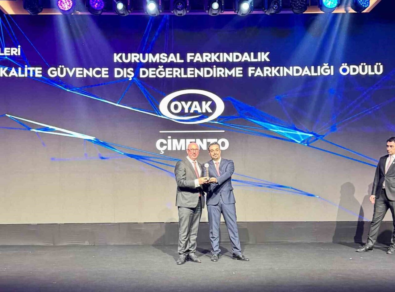 Cimpor ve OYAK Çimento, Türkiye İç Denetim Enstitüsü'nün "15. Farkındalık