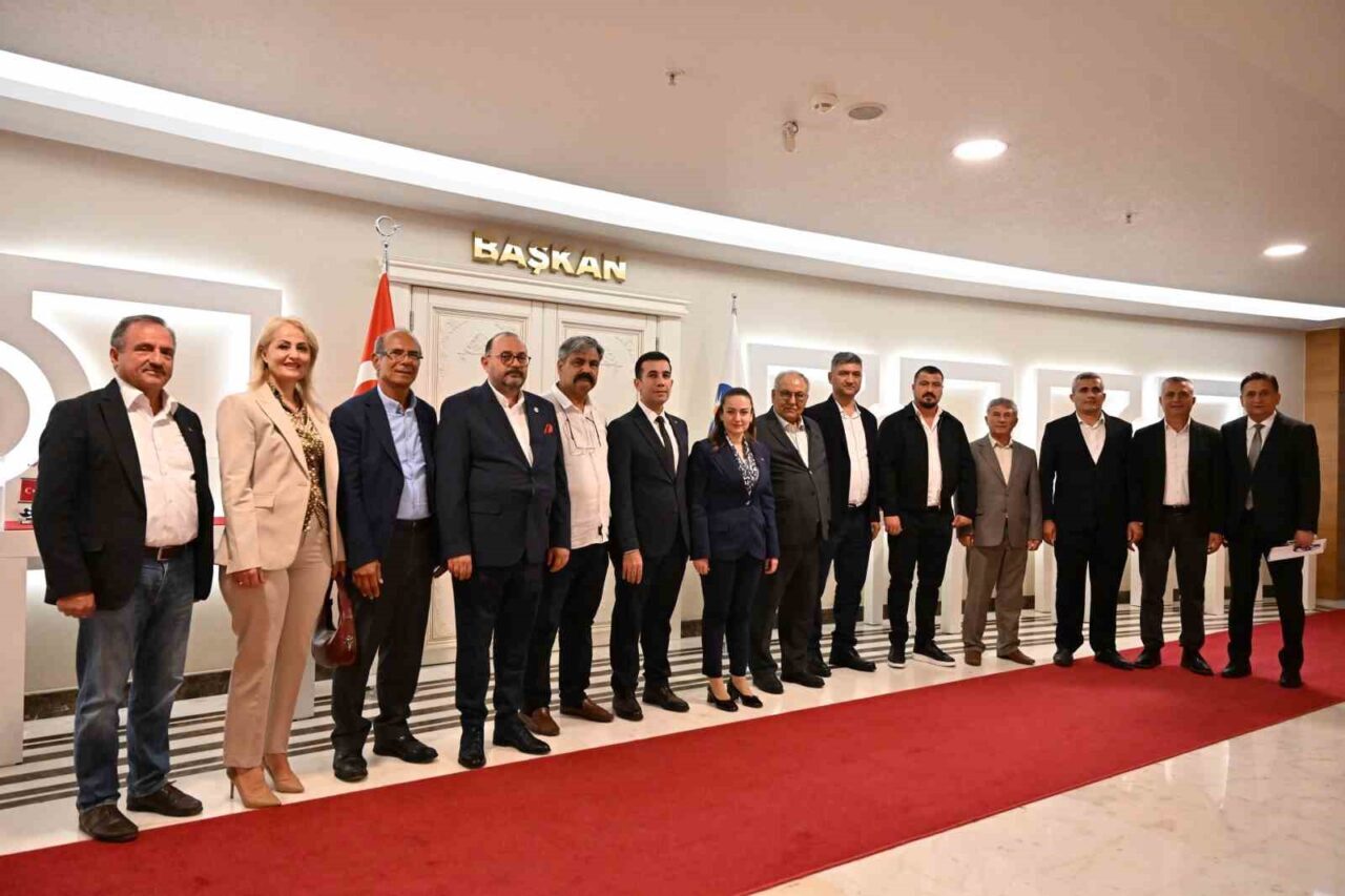 Antalya Muhtarlar Derneği Başkanı Süleyman Kabaağaç, 19 Ekim Muhtarlar Günü'nde