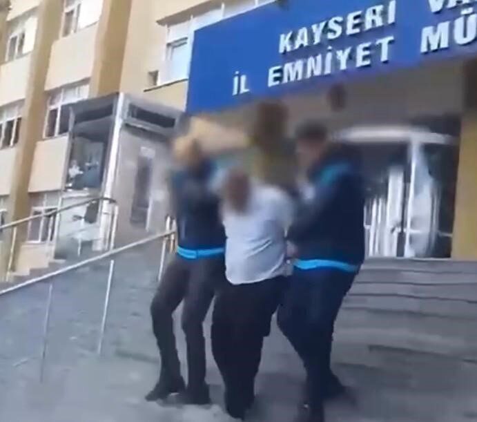Kayseri'nin Hacılar ilçesinde av tüfeğiyle öldürülen Fahri B. ve eşi