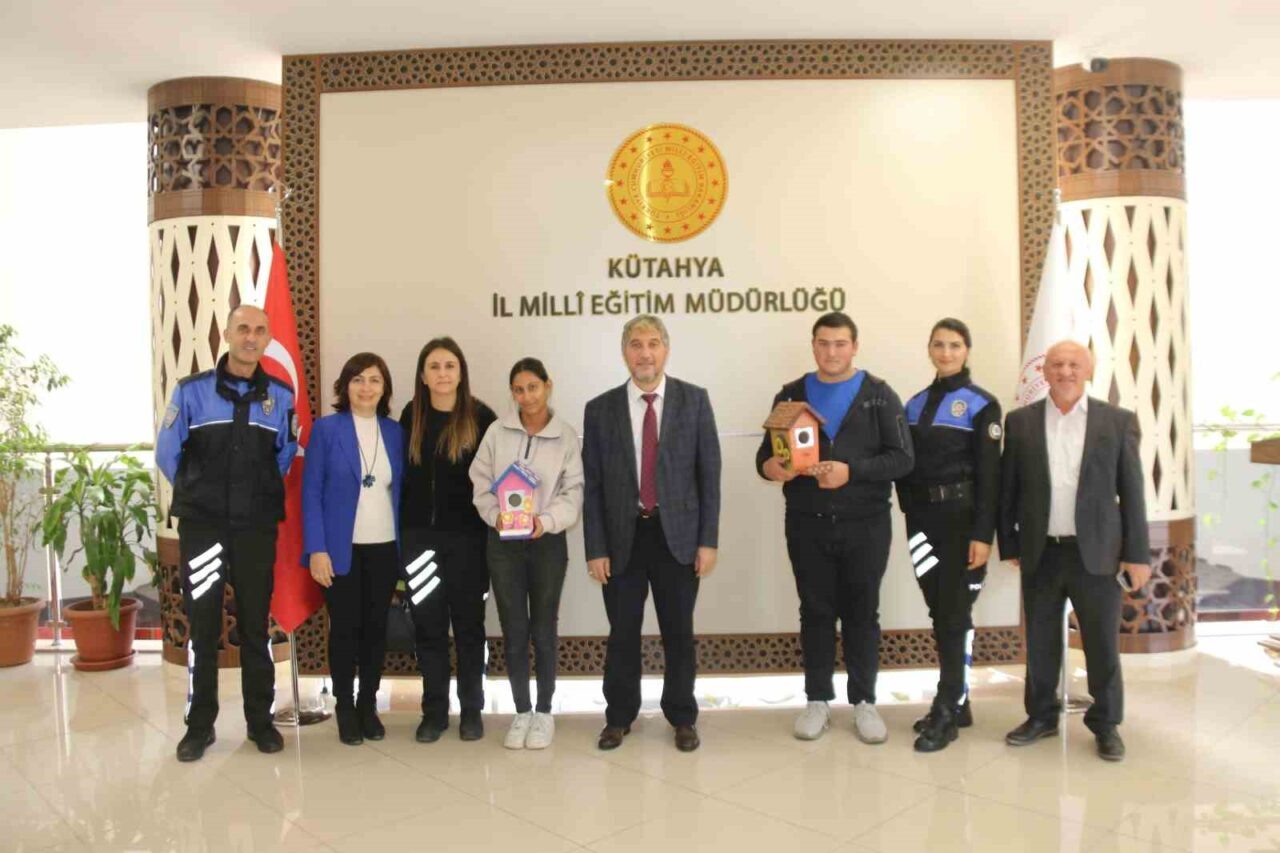 Kütahya Bahattin Çini Özel Eğitim Meslek Okulu'nun öğrencileri, Hayvanları Koruma