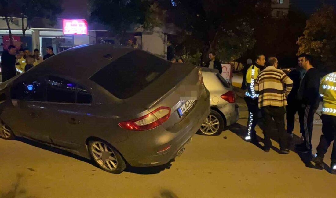 Bolu’da Kontrolden Çıkan Araç, Park Halindeki İki Aracı Takla Attırdı; Sürücü Olay Yeri Terketti Bolu'da Akın B. yönetimindeki otomobil, kontrolünü kaybederek park halindeki iki