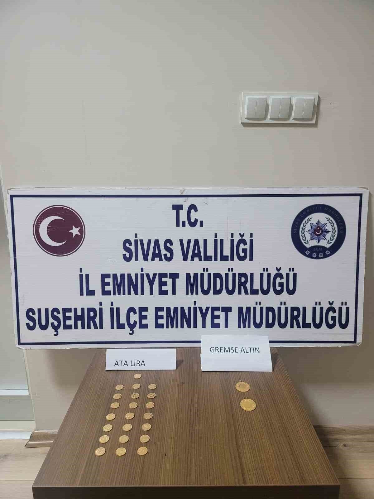 Sivas’ın Suşehri ilçesinde sahte altın satmaya çalışan H.E., S.E. ve