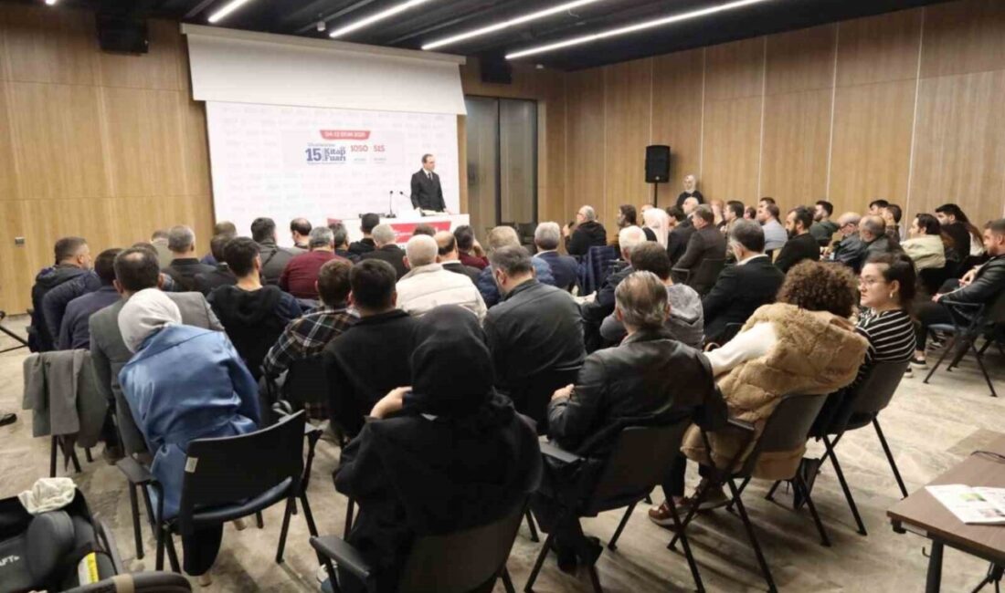 15. Uluslararası Kocaeli Kitap Fuarı’nda, Prof. Dr. Abdulvahap Akıncı, tarihin