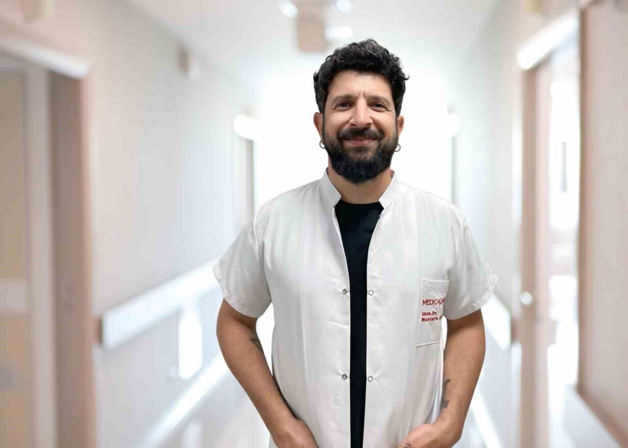 Medical Park Ordu Hastanesi Psikiyatri Uzmanı Dr. Mustafa Akcan, sosyal