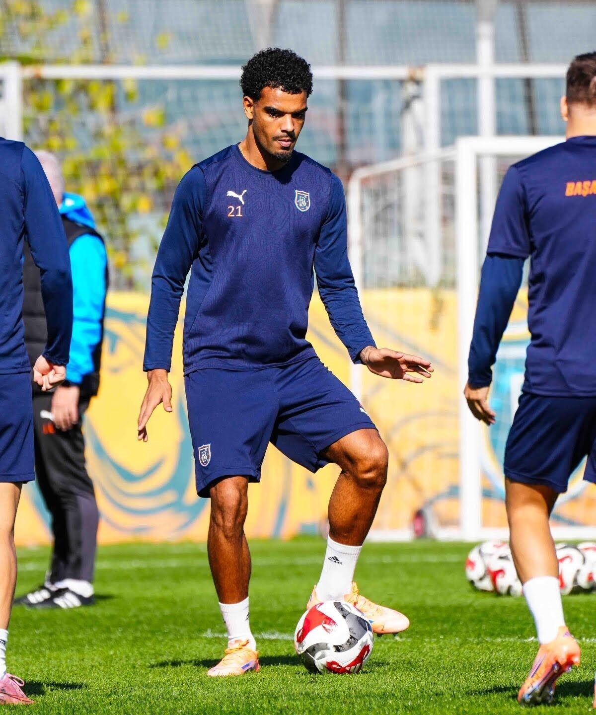 RAMS Başakşehir, Trendyol Süper Lig’in 10. haftasında Antalyaspor ile oynayacağı