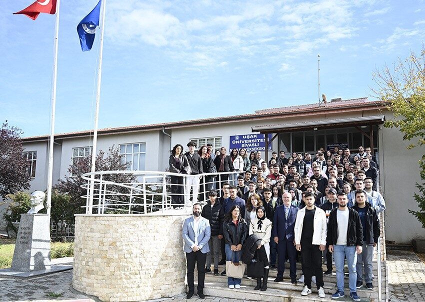 Uşak Üniversitesi Rektörü Prof. Dr. Ekrem Savaş, Karahallı ve Sivaslı