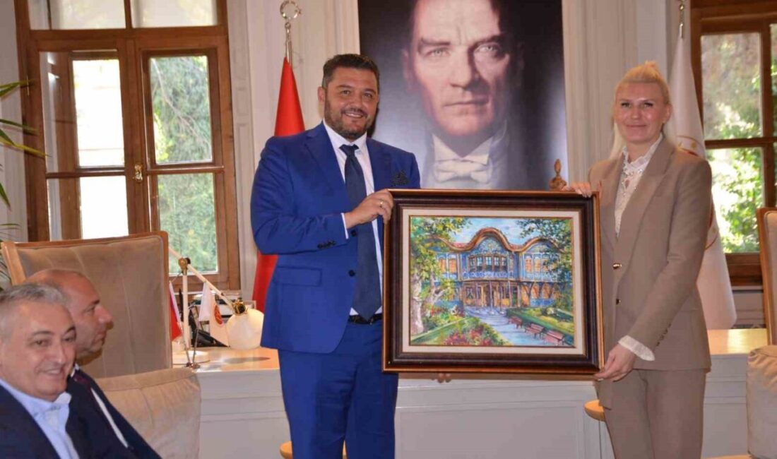 Bulgaristan'ın Rodopi Belediye Başkanı Pavel Mihaylov, Bilecik'i ziyaret ederek, kardeş