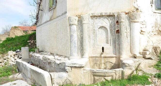 Bursa'nın İznik ilçesinde, Yukarı Göllüce köyündeki tescilli Bizans dönemine ait