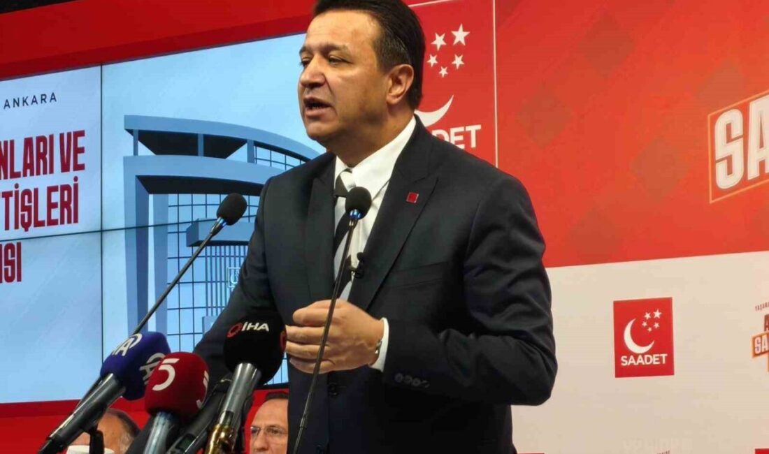 Saadet Partisi Genel Başkanı Mahmut Arıkan, basın toplantısında İsrail'in Gazze'ye