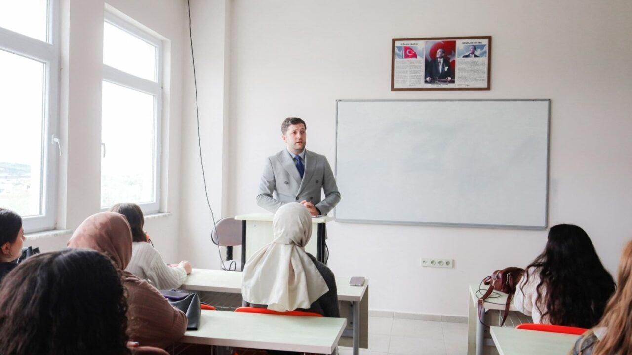 Balıkesir İl Sağlık Müdürü Dr. Miraç Çavdar, Balıkesir Üniversitesi İvrindi