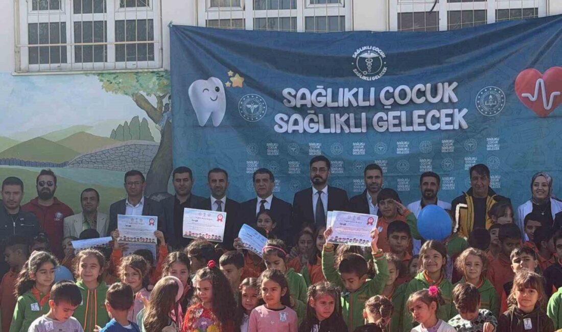Sivrice’de ‘Sağlıklı Çocuk, Sağlıklı Gelecek’ Programı Coşku İçinde Gerçekleştirildi Elazığ'ın Sivrice ilçesinde "Sağlıklı Çocuk, Sağlıklı Gelecek" etkinliği gerçekleştirildi. Sivrice