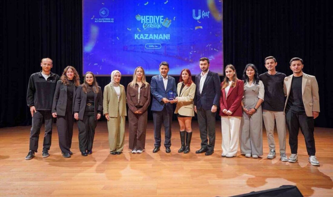 Sakarya Üniversitesi, "Türkiye Yüzyılına Ulaştırma" temalı Ulaşım Festivali'ne ev sahipliği
