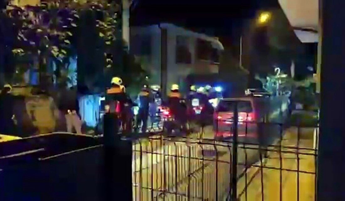 Sakarya'nın Adapazarı ilçesinde S.K. (31), alkol etkisiyle komşularını rahatsız ettikten
