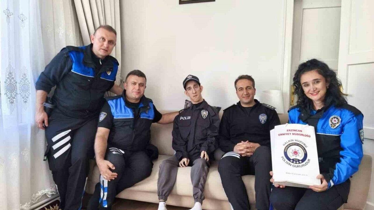 Erzincan İl Emniyet Müdürlüğü, özel ihtiyaç sahibi Samet’in polis üniforması