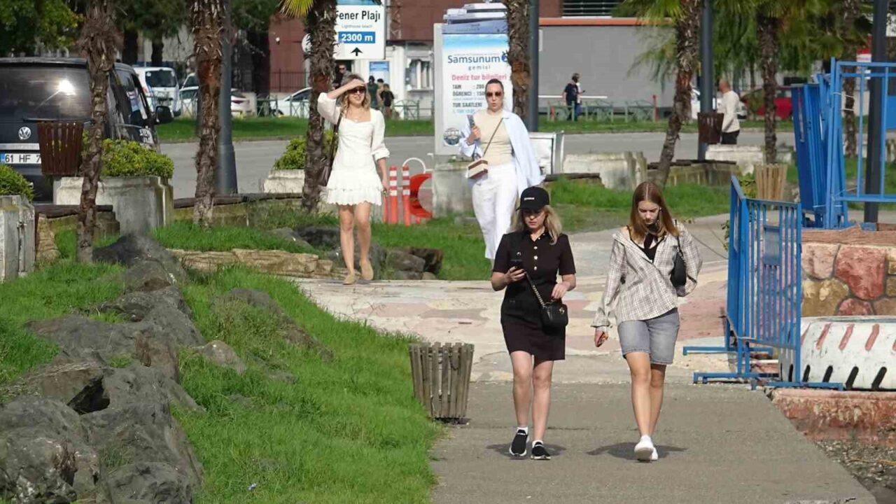 Samsun, 1.075 Rus turisti ağırladı. Sochi Limanı'ndan gelen kruvaziyer, turistlerin