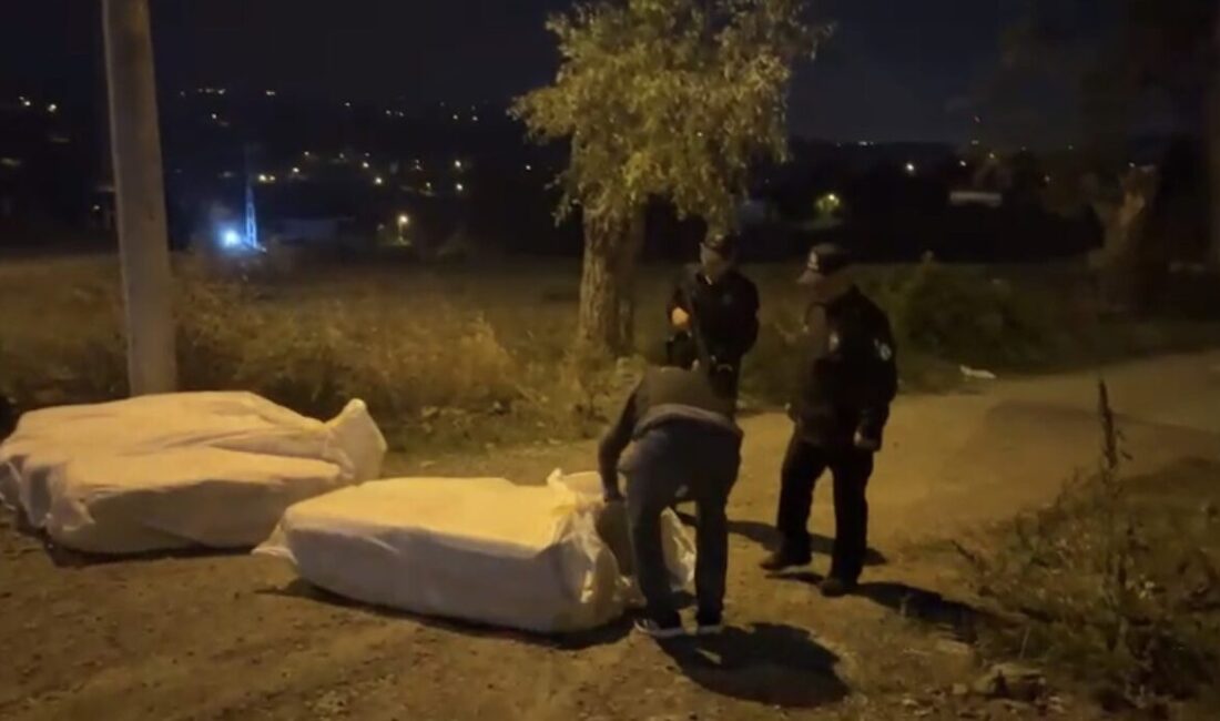 Samsun'da, açık alana bırakılan çuvallar içinde 215 bin sentetik ecza