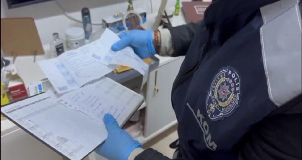 Samsun’da Tefecilik ve Silah Ticareti Operasyonunda Üç Şüpheli Gözaltına Alındı