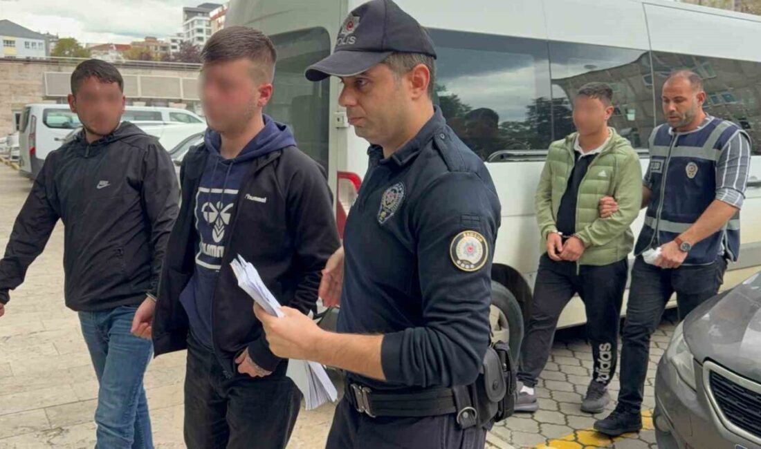 Samsun'da E.Ş., E.Ö. ve T.S., 2 kişiyi sopa ile yaraladıkları