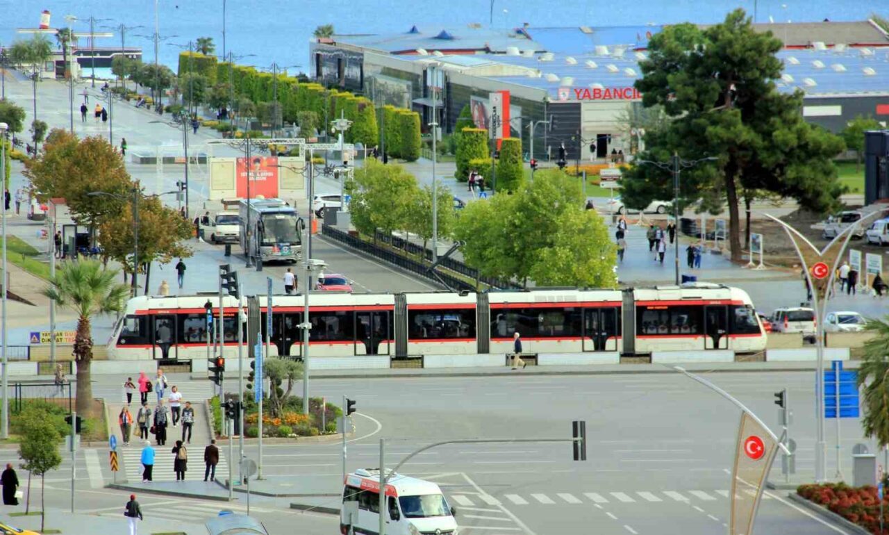 Samsun Büyükşehir Belediyesi’ne bağlı SAMULAŞ A.Ş., 15. kuruluş yıl dönümünü