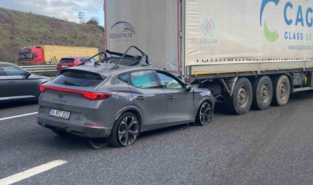 Sancaktepe’de Trafik Kazası: Arkadan Tıra Çarpan Otomobilin Sürücüsü Yaralandı Sancaktepe Kuzey Marmara Otoyolu’nda sabah saatlerinde bir otomobilin tıra çarpması