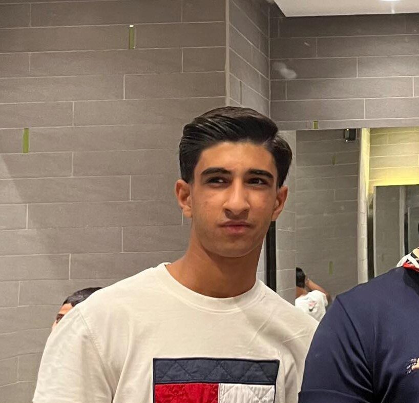 Şanlıurfa'nın Haliliye ilçesinde 16 yaşındaki Hakkı Eren Kubat, 14 yaşındaki