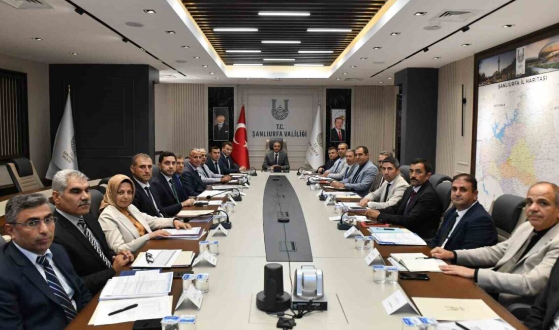Şanlıurfa Valisi Hasan Şıldak liderliğindeki toplantıda, kentteki eğitim durumu ve