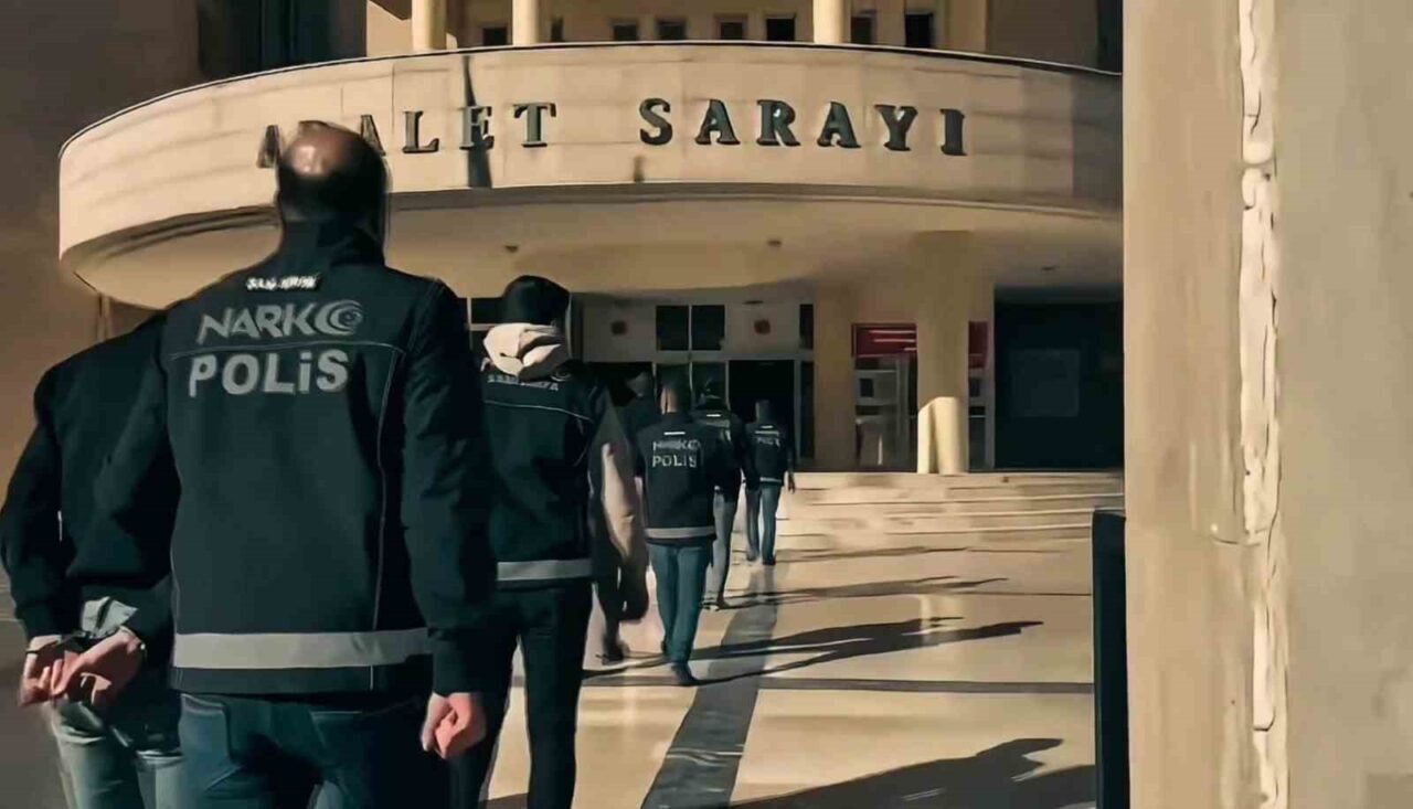 Şanlıurfa’da Uyuşturucu Operasyonunda 14 Şüpheli Tutuklandı, 9’u Serbest Bırakıldı
