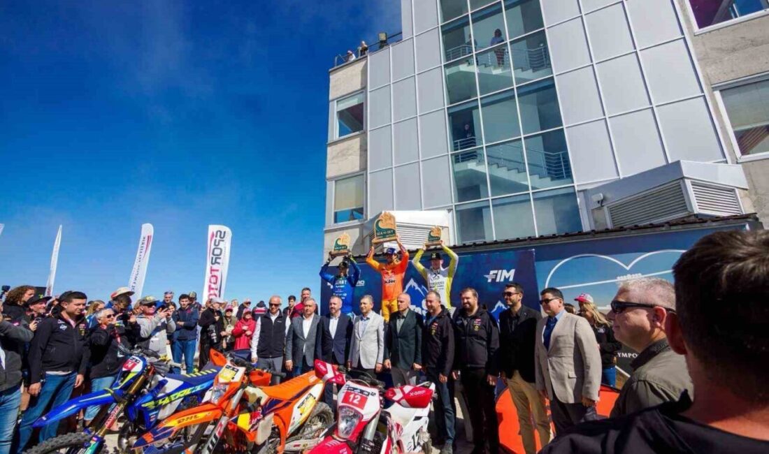 Hard Enduro Dünya Şampiyonası'nın 5. ayağı Sea To Sky, Kemer'de