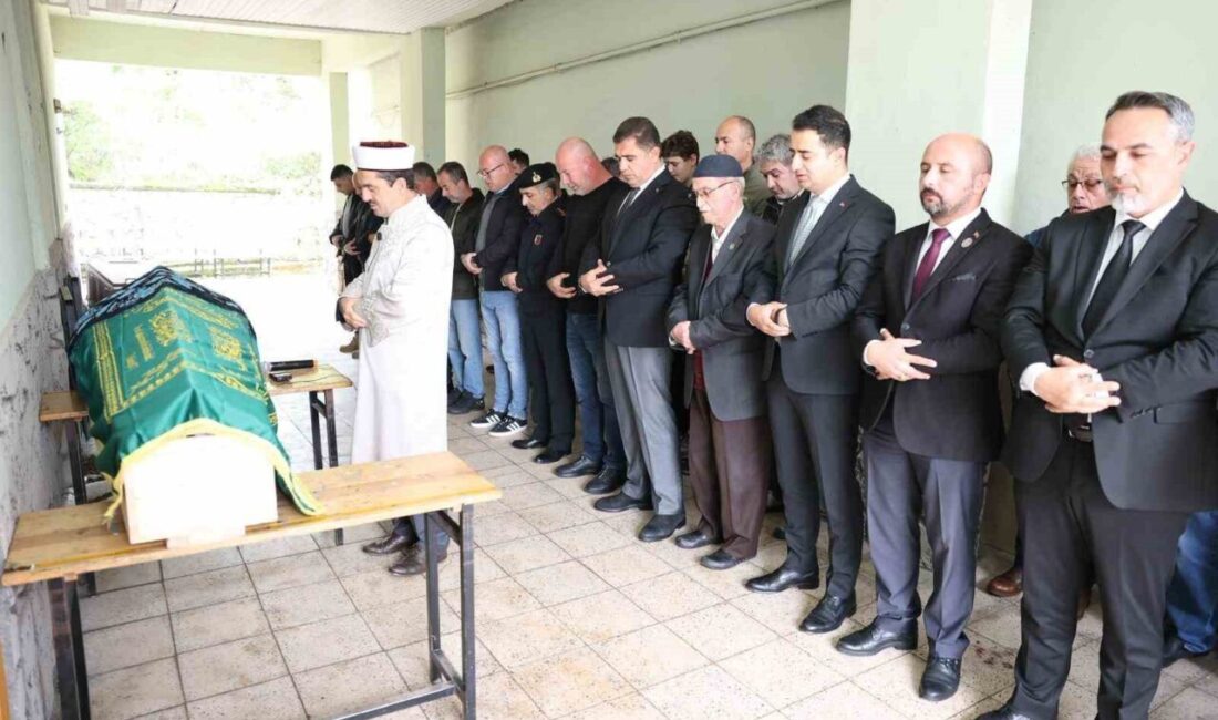 Şehit Jandarma Onbaşı Şehabettin Arslan’ın Annesi Mecbure Arslan Hayatını Kaybetti Hakkari'de 1994 yılında şehit düşen Jandarma Onbaşı Şehabettin Arslan'ın annesi