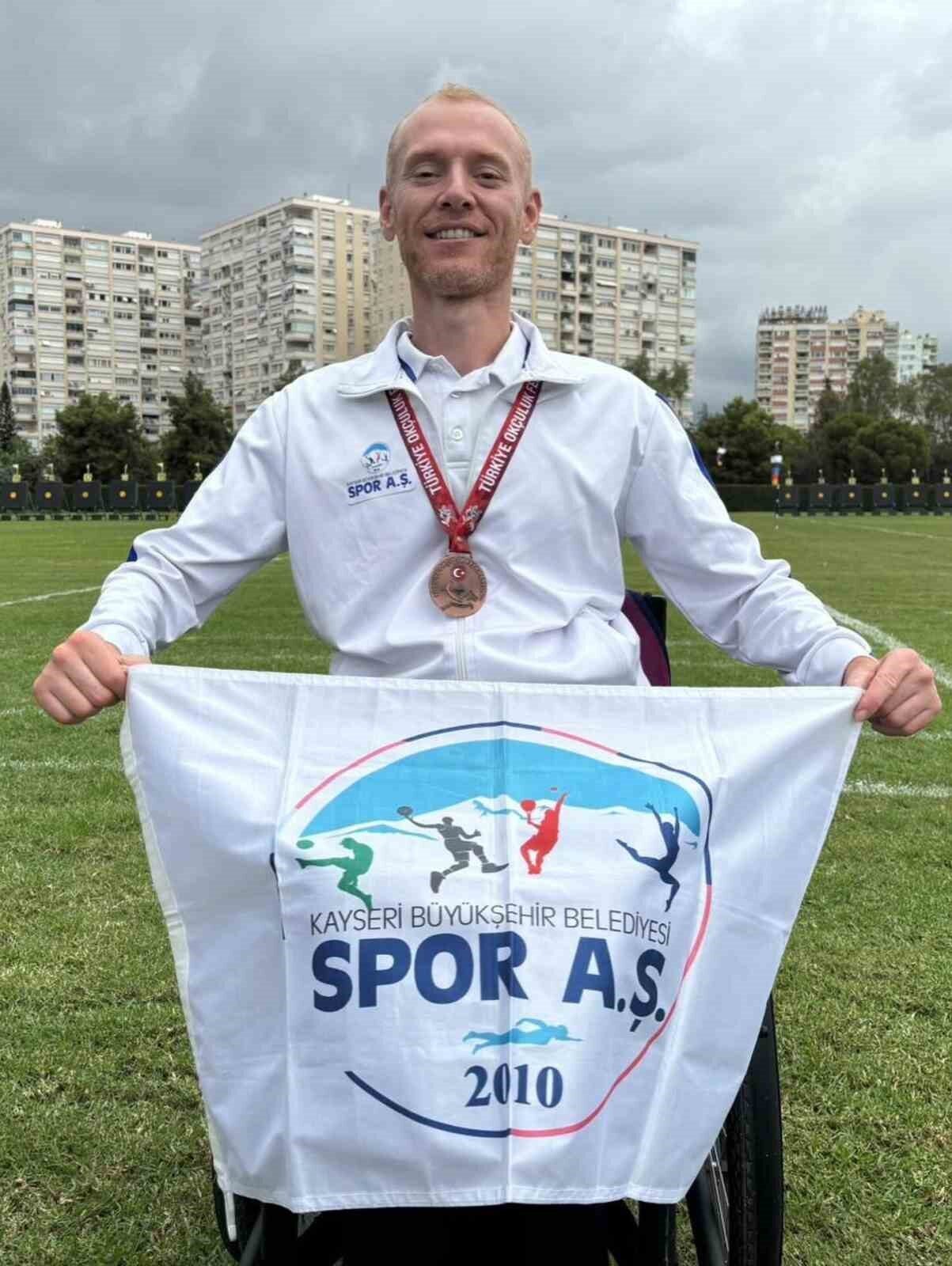 Kayseri Spor A.Ş. okçusu Şehit Kemikkıran, Para Okçuluk Türkiye Şampiyonası'nda