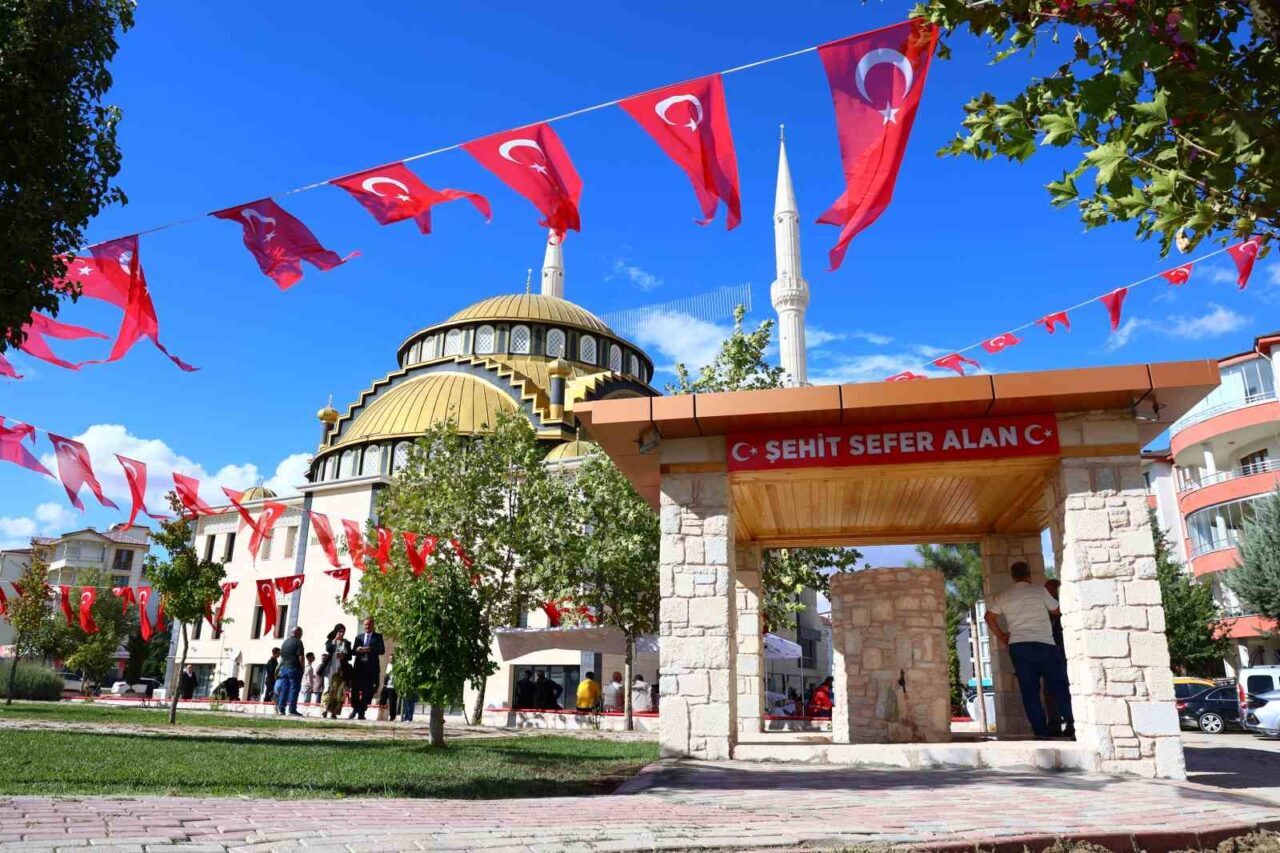 Elazığ'da, Kuzey Irak Pençe-Kilit Operasyonu'nda şehit olan Piyade Sözleşmeli Er