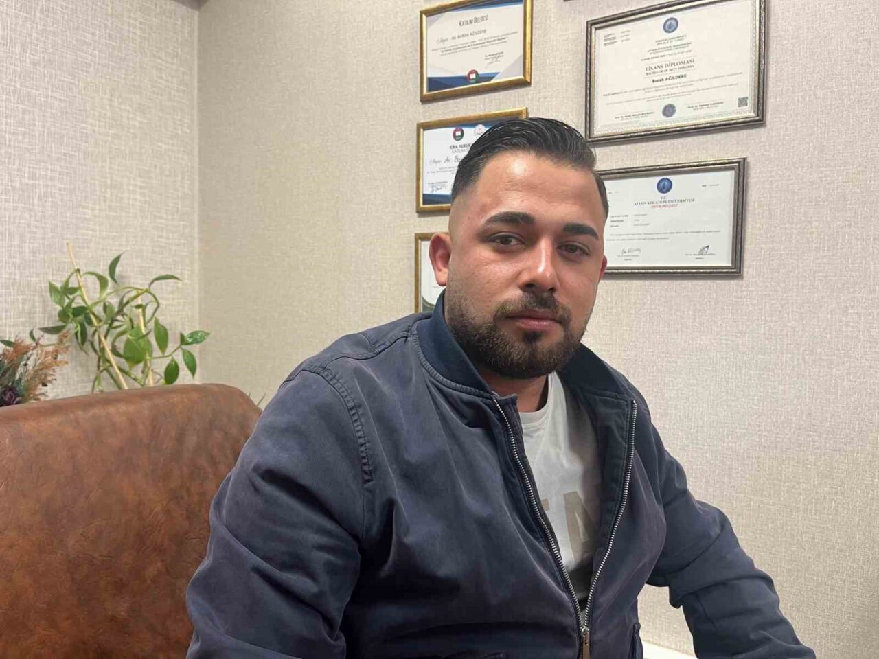 Eskişehir'de Cemal Kalkan, eski patronu tarafından selam vermesi üzerine hakaret