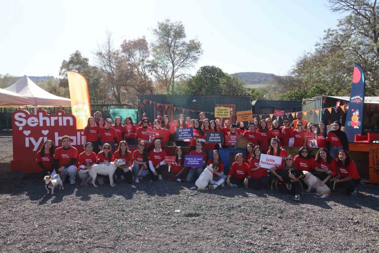 Akbank’ın Şehrin İyi Hali Projesi, Gençleri Gönüllülük Faaliyetleriyle Bir Araya Getirmeye Devam Ediyor