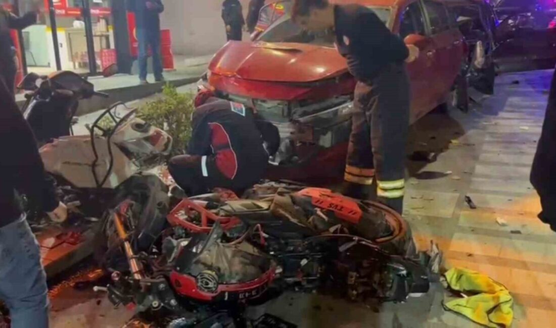 Tekirdağ'ın Çerkezköy ilçesinde gerçekleşen zincirleme trafik kazasında 7 araç karıştı.