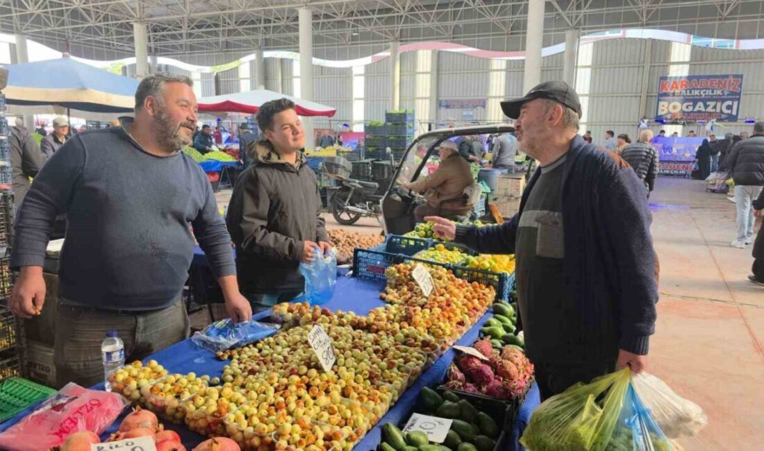 Kütahya'da pazar tezgahlarında rağbet gören hünnap, şeker hastalığı ve karaciğer