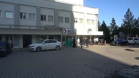 Siirt'in Kurtalan ilçesindeki Konakpınar Ortaokulu'nda 13 öğrenci, yemek sonrası mide