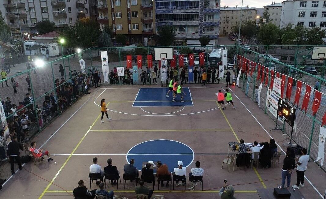 Siirt Belediyesi, 4. "3x3 Sokak Basketbolu Turnuvası"nı 22-26 Ekim 2025