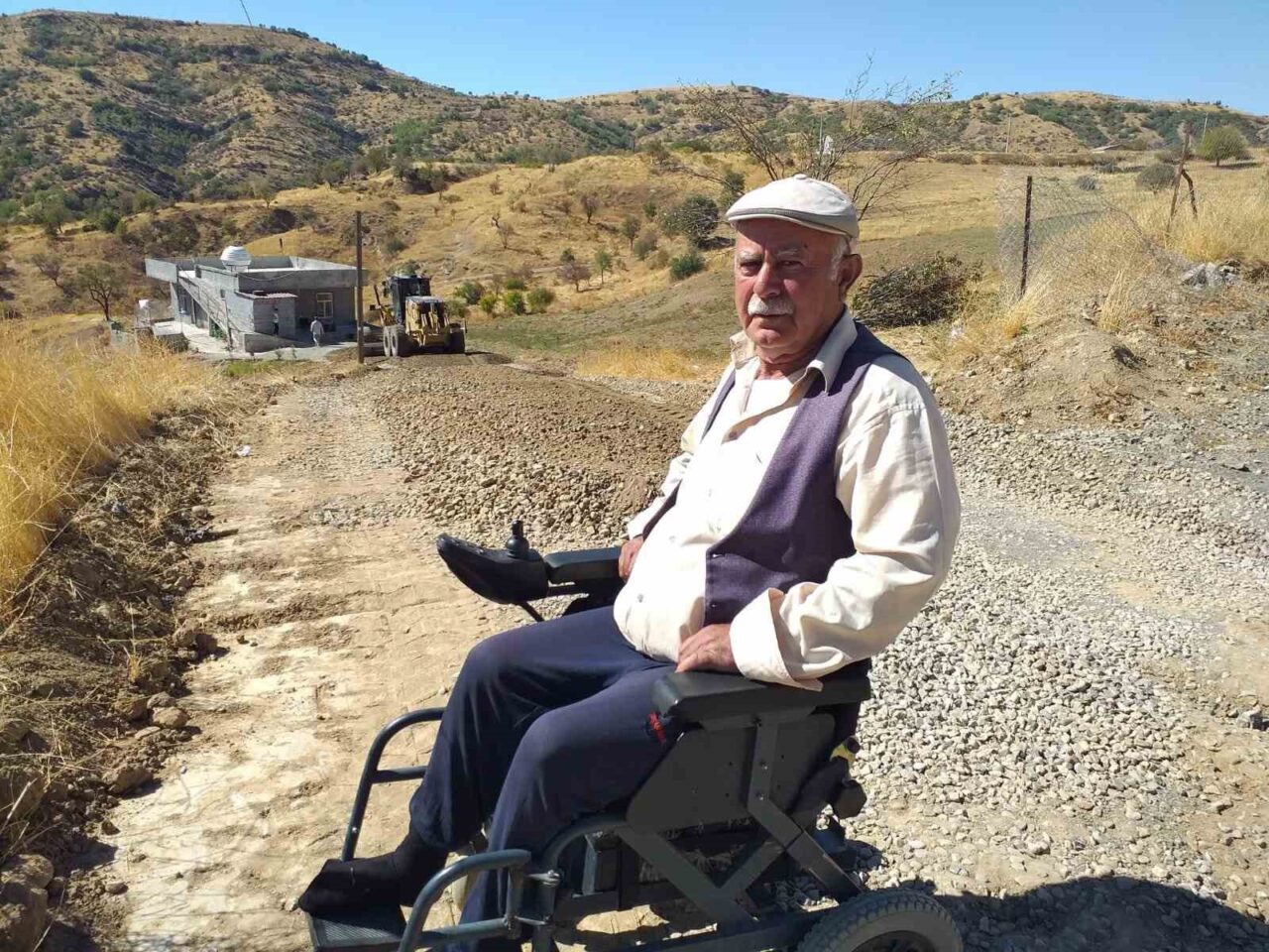 Engelli Mahfuz Baysal’ın Erişimi Kolaylaştı, Çelikli Köyü Yolu Asfaltlandı