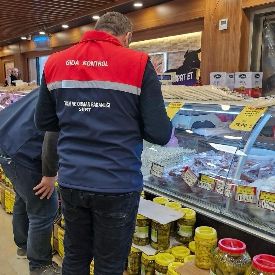 Siirt’te 9 Aylık Süreçte 1968 Gıda Denetimi Yapıldı, İhlal Tespit Edilen 24 İşletmeye 3 Milyon 539 Bin Lira Ceza Uygulandı