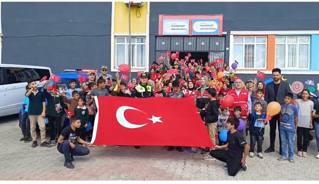 Siirt İl Jandarma Komutanlığı, 29 Ekim Cumhuriyet Bayramı kapsamında Doluharman