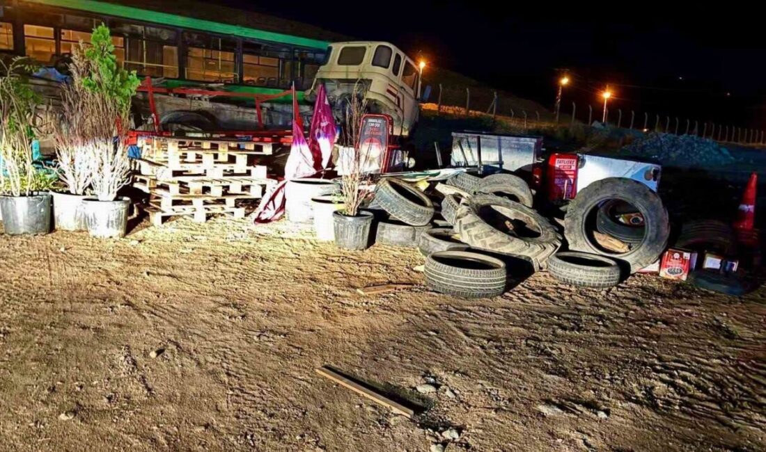 Siirt’te Zabıta Ekipleri, Kurallara Uymayan İşletmelere Yüklü İdari Cezalar Kesti Siirt Belediyesi Zabıta Müdürlüğü, 6-13 Ekim 2025 tarihlerinde 480 iş